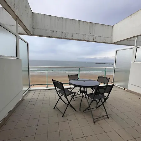 Studio Face Mer Avec Balcon Terrasse, Centre Plage Et Ville, Ideal Pour Marche Et Vendee Globe - Fr-1-197-431 * Les Sables-dʼOlonne