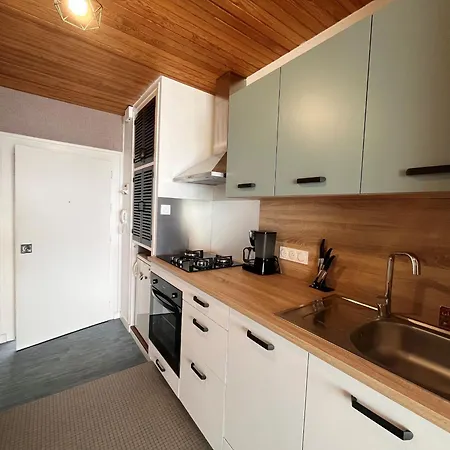 Apartament Studio Face Mer Avec Balcon Terrasse, Centre Plage Et Ville, Ideal Pour Marche Et Vendee Globe - Fr-1-197-431 *